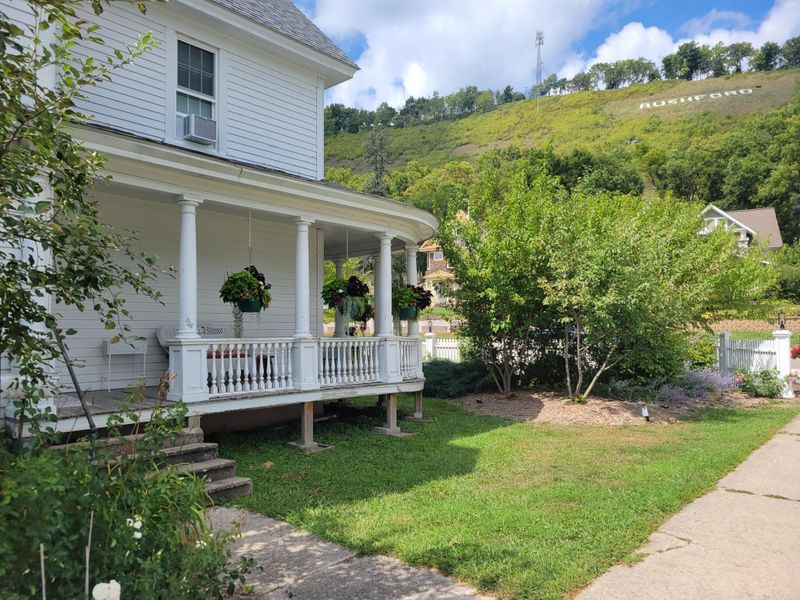 312 W Stevens Ave, Rushford, MN 55971
