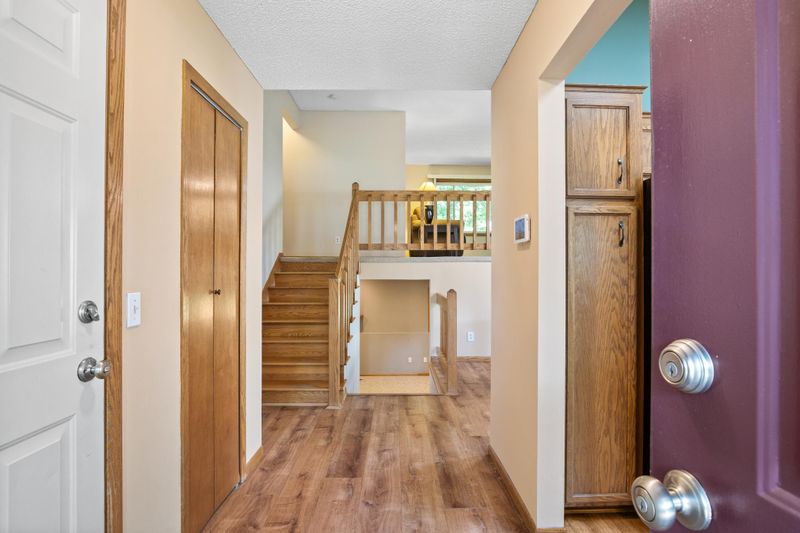 15620 Bryant Ave S, Burnsville, MN 55306
