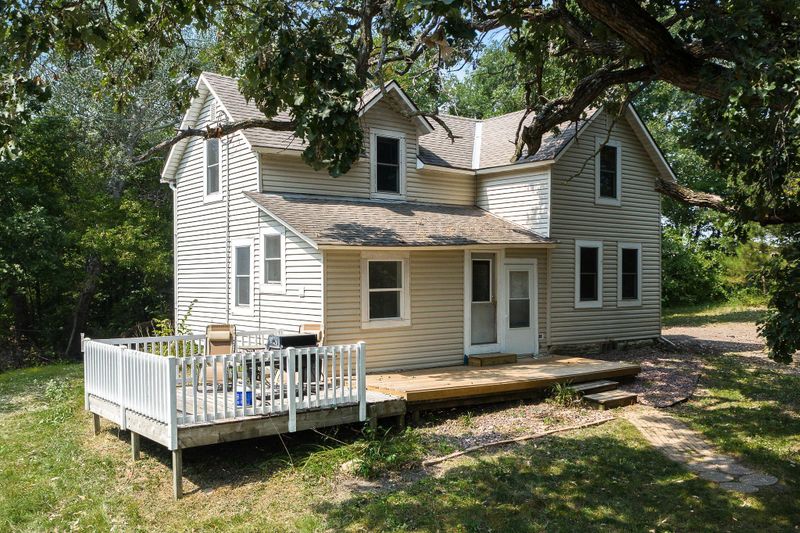 15812 Shieldsville Blvd, Faribault, MN 55021