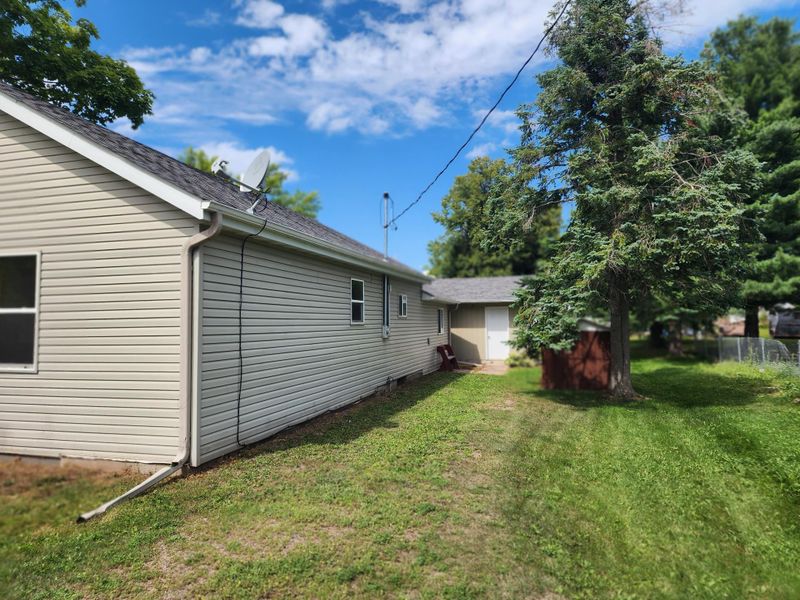 405 Garfield Ave, Turtle Lake, WI 54889