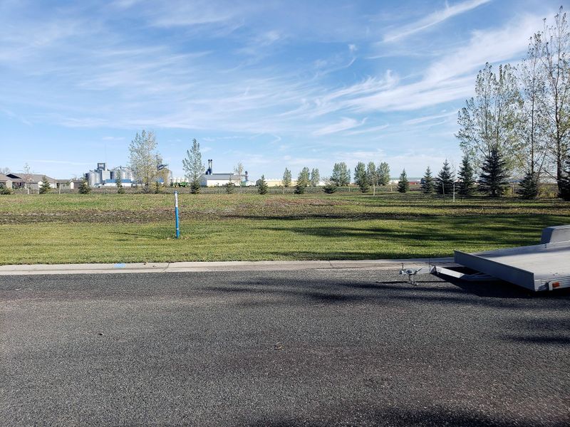 442 S Mckinley St, Warren, MN 56762