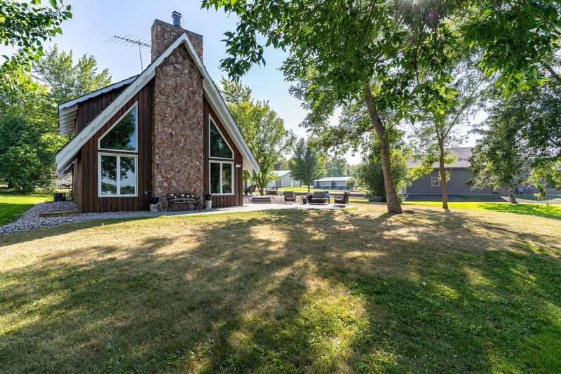 14524 Maple Dr SE, Mentor, MN 56736