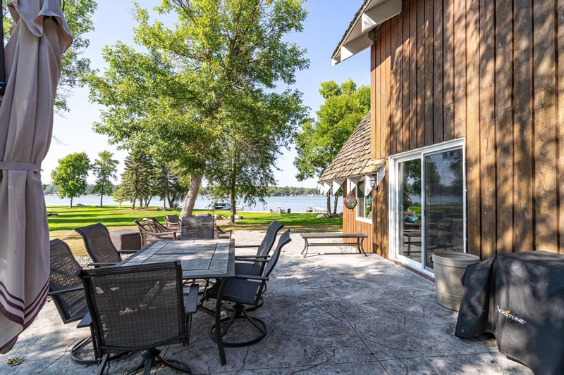 14524 Maple Dr SE, Mentor, MN 56736