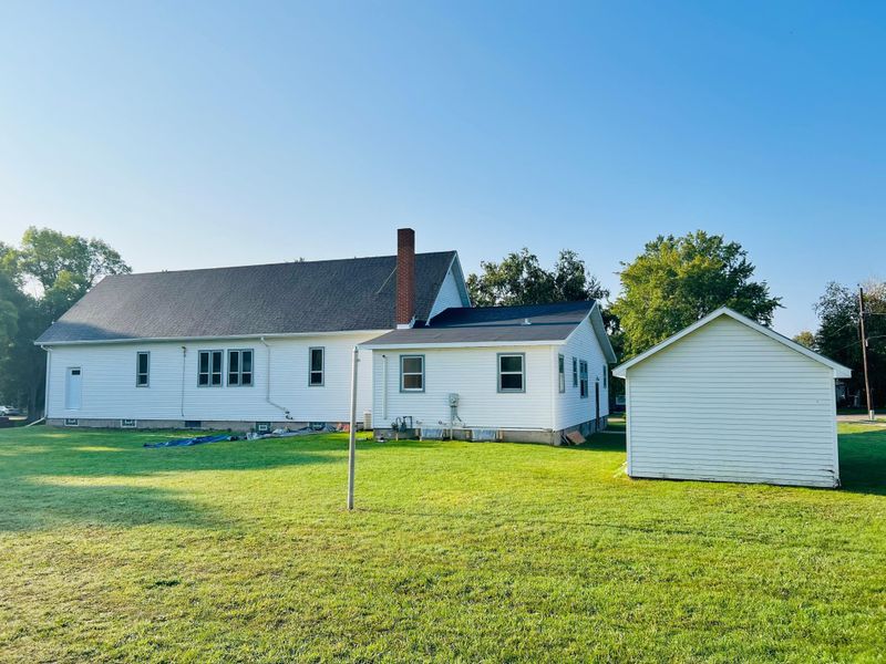 300 2nd St NW, Pelican Rapids, MN 56572
