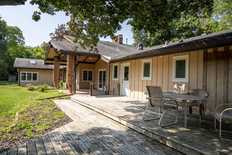 1317 Ninth St NE, Montgomery, MN 56069