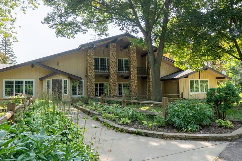 1317 Ninth St NE, Montgomery, MN 56069