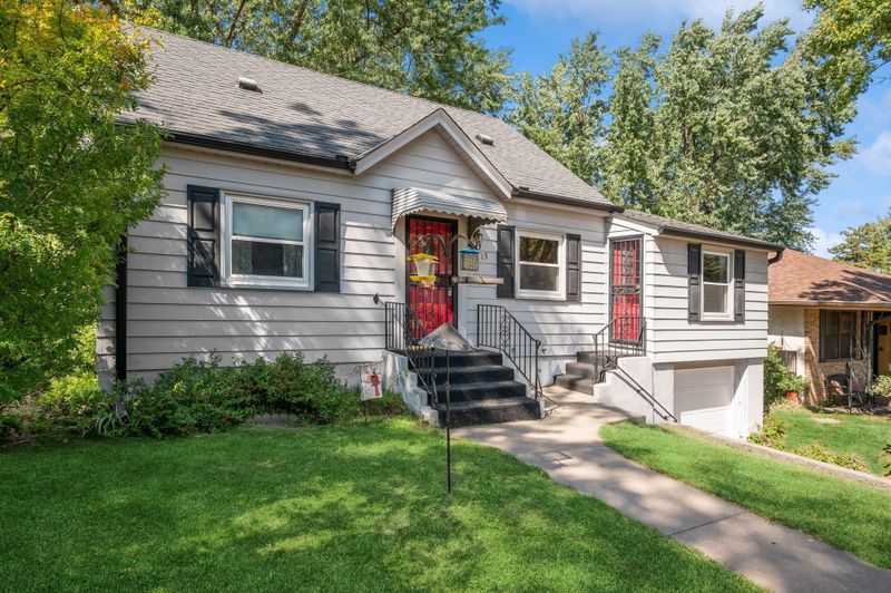 4615 Xerxes Ave N, Robbinsdale, MN 55412