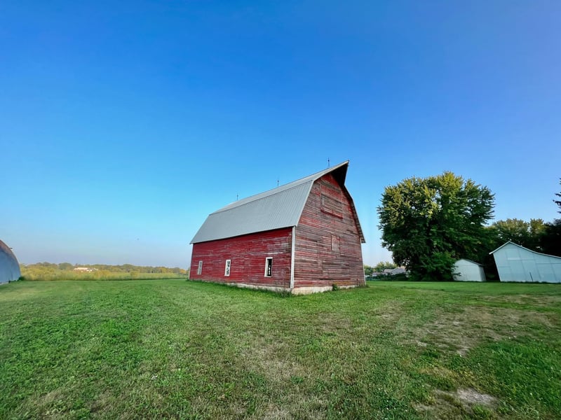 498 Kuntz Dr, Independence, MN 55359