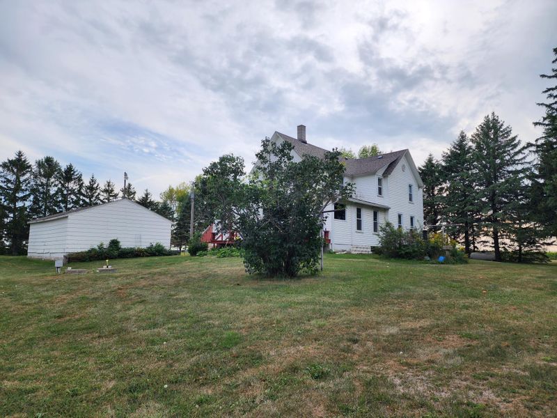 5035 74th Ave SE, Claremont, MN 55924
