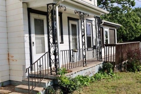 1606 22nd Ave N, Minneapolis, MN 55411