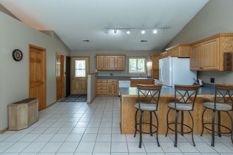13311 Red Pine Rd, Brainerd, MN 56401