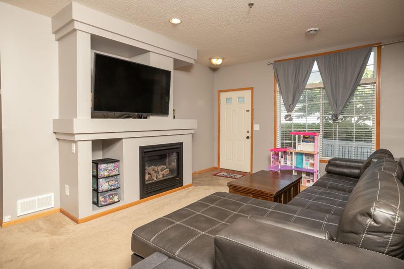 6256 30th Ave NW, Rochester, MN 55901
