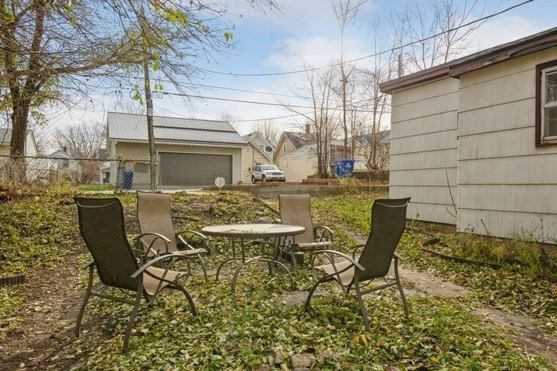 570 Van Buren Ave, Saint Paul, MN 55103