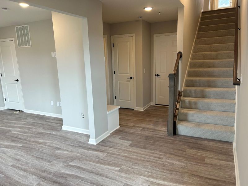 15607 Fairbrook Ct, Apple Valley, MN 55124