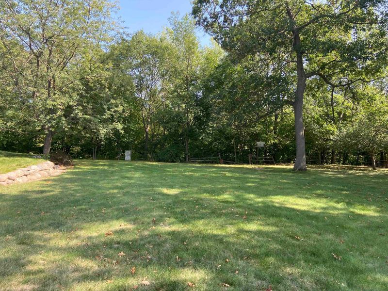 25239 361st Ave, Henderson, MN 56044