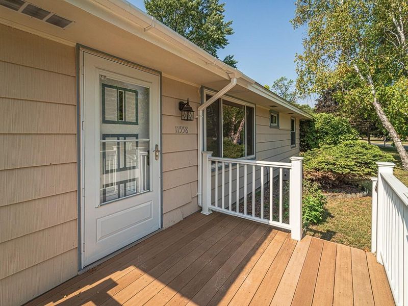 11558 Eidelweiss St NW, Coon Rapids, MN 55433