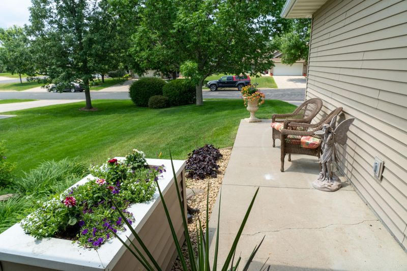 1769 Carleton Pl, Hastings, MN 55033