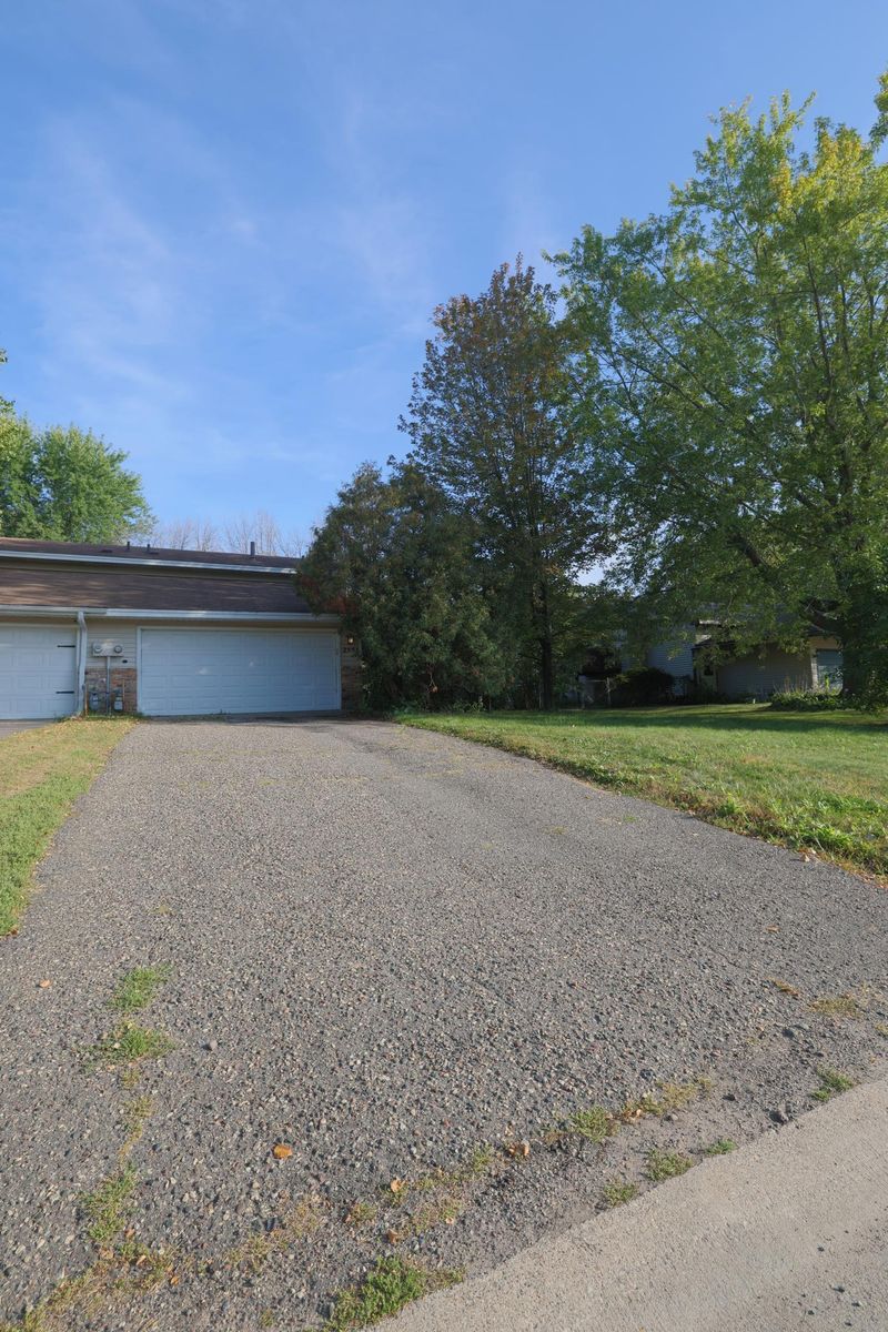 2551 Copper Cliff Trl #A, Woodbury, MN 55125