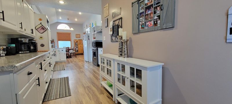 324 2nd St NE, Pipestone, MN 56164