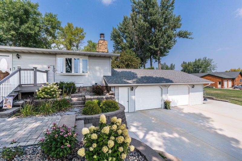 23490 Cottonwood Ln, Fergus Falls, MN 56537