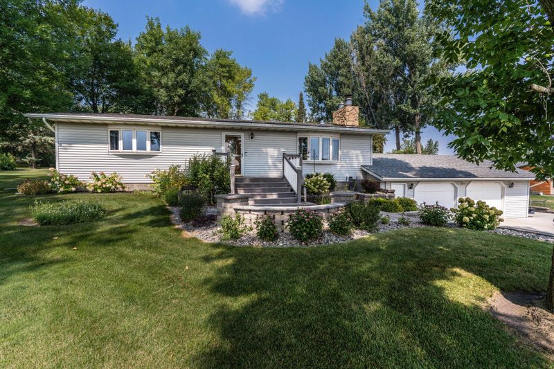 23490 Cottonwood Ln, Fergus Falls, MN 56537