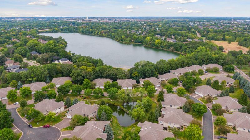 10358 Lancaster Ln, Woodbury, MN 55129