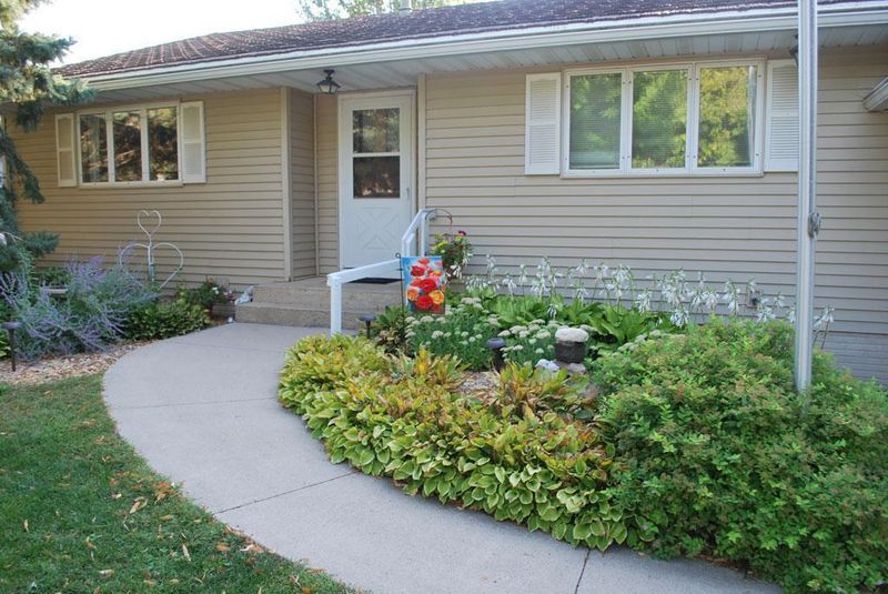 1127 Chestnut St, Fairmont, MN 56031