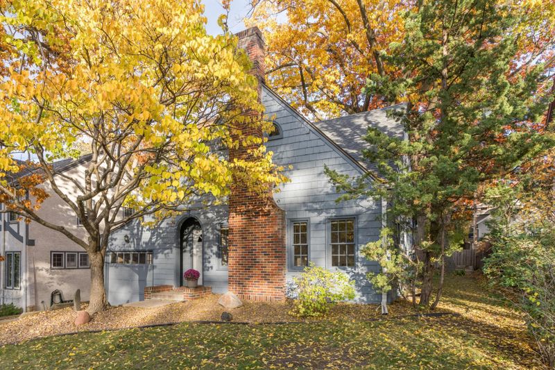 1115 Xerxes Ave S, Minneapolis, MN 55405