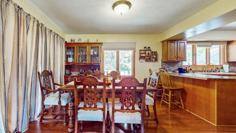 2456 133rd St W, Shakopee, MN 55379