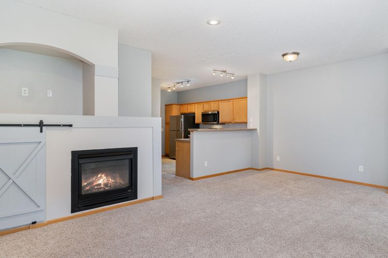14267 Banyan Ln, Rosemount, MN 55068