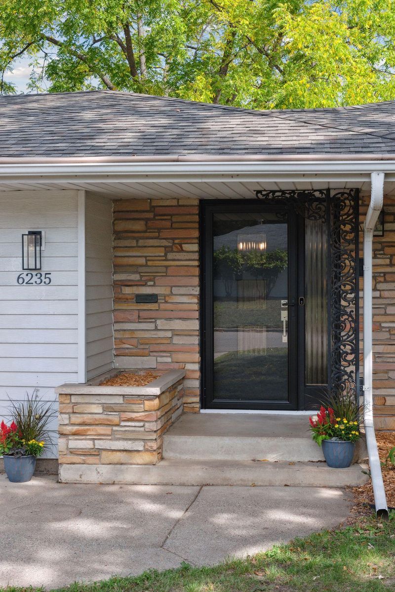 6235 Newton Ave S, Richfield, MN 55423