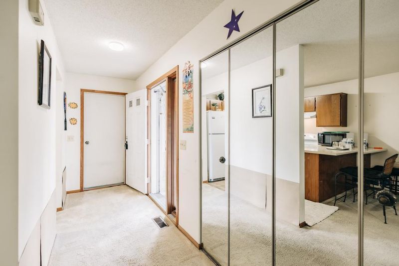 4100 3rd St NE #101, Columbia Heights, MN 55421
