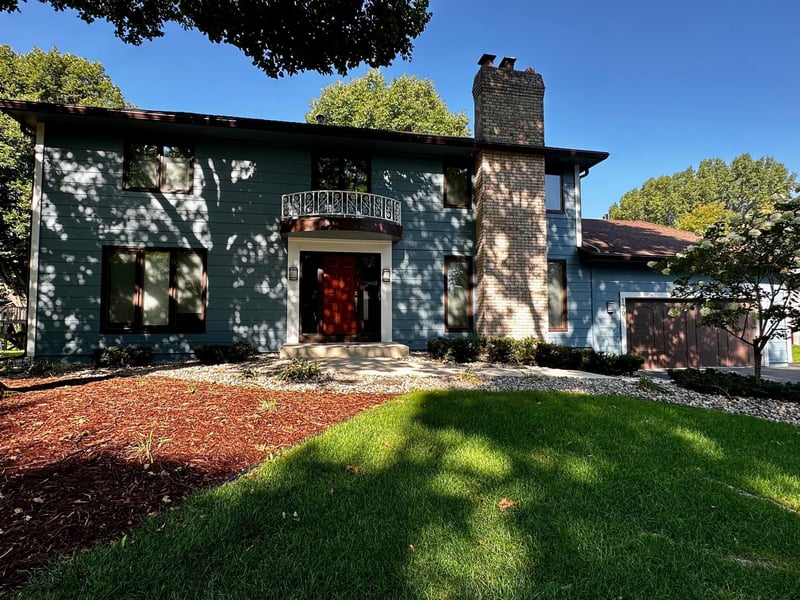 130 Maryland Ave S, Golden Valley, MN 55426