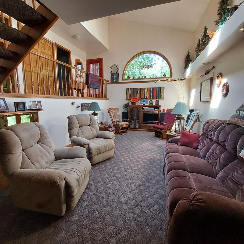 7500 158th Ave NE, Spicer, MN 56288