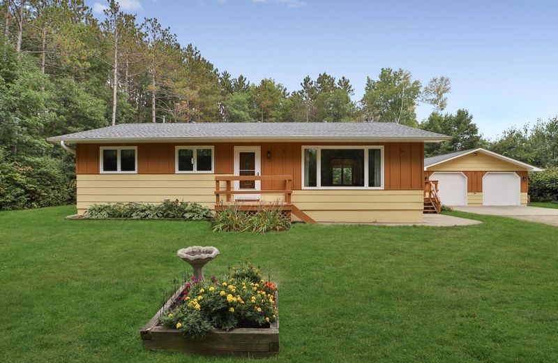 4501 Pine Beach Rd, Brainerd, MN 56401