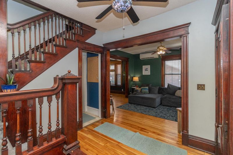 1507 Madison St NE, Minneapolis, MN 55413
