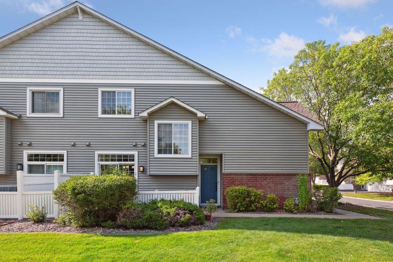 14154 Plymouth Ave #36, Burnsville, MN 55337