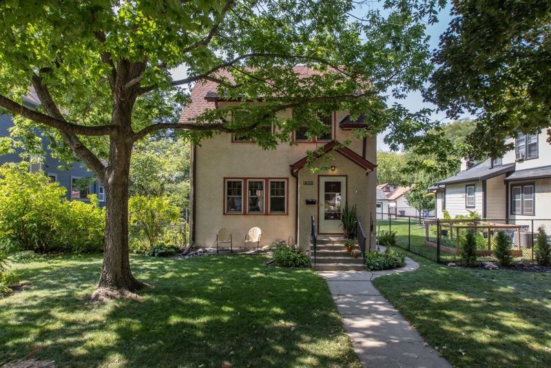 4916 33rd Ave S, Minneapolis, MN 55417