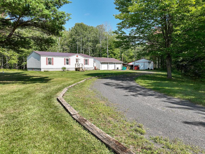 7557 E Brannan Rd, South Range, WI 54874