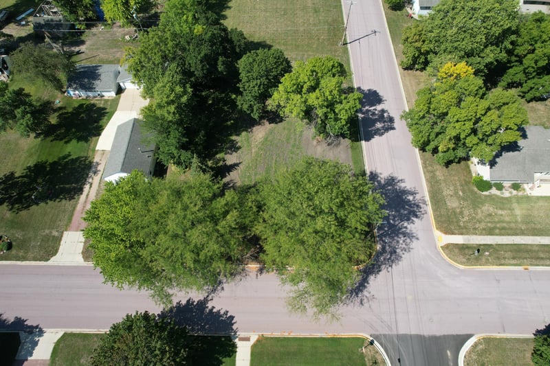 211 N Prairie St, Sherburn, MN 56171