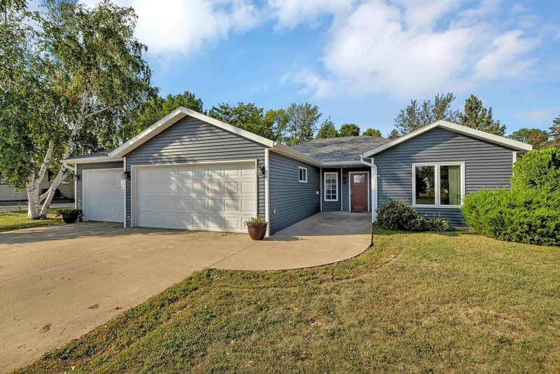 708 Park St, Brooten, MN 56316