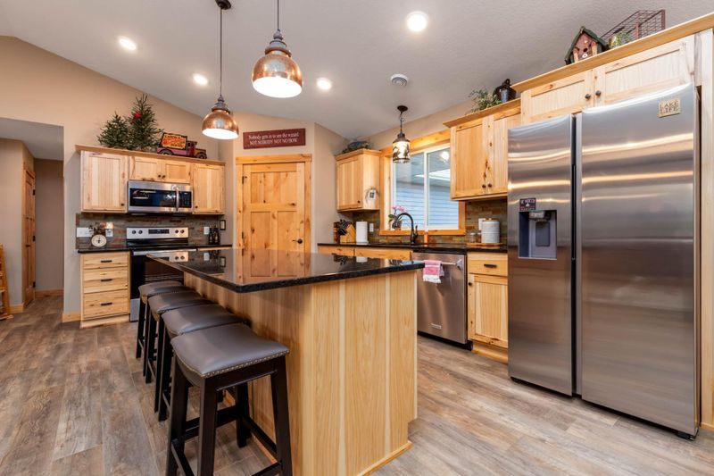 450 Spruce Dr, Staples, MN 56479