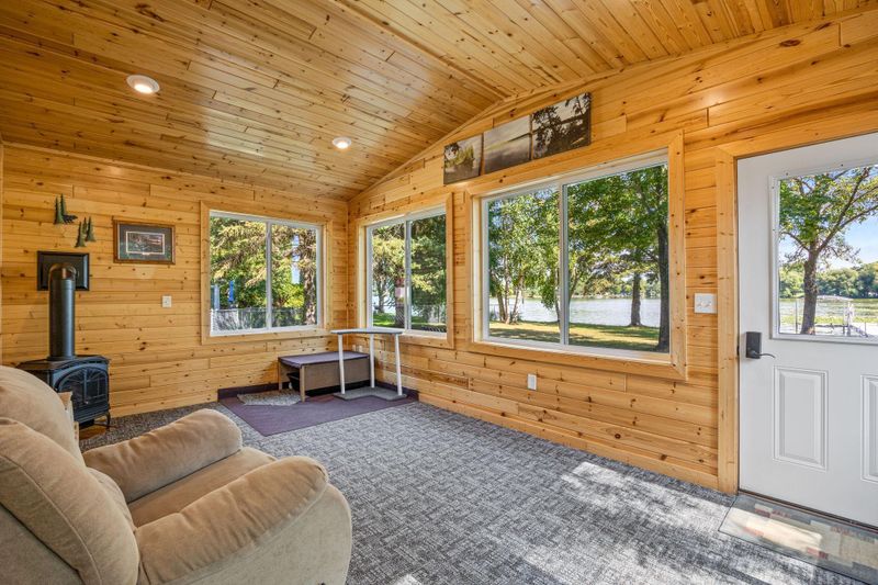 10096 W Lake Rd, Rice, MN 56367