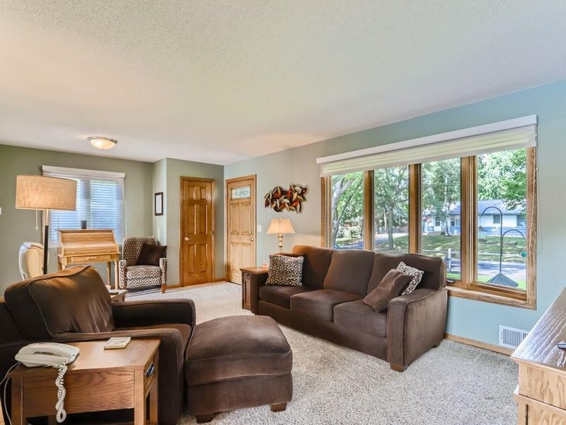 11217 Magnolia St NW, Coon Rapids, MN 55448