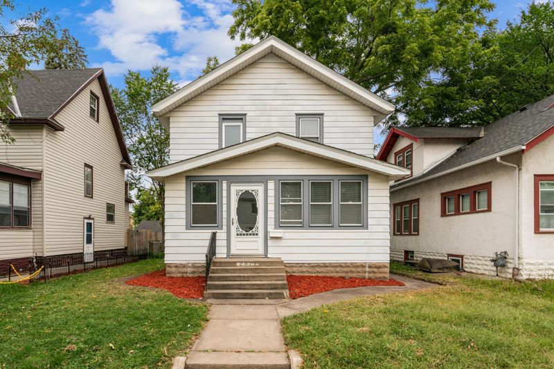 2919 Russell Ave N, Minneapolis, MN 55411