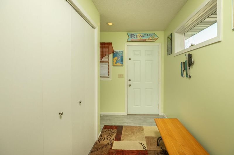 511 Clyde St, West Concord, MN 55985