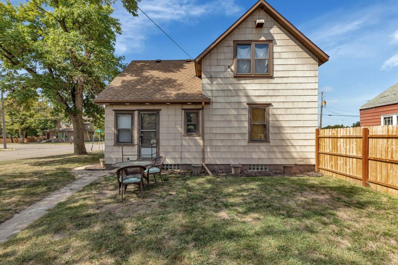 316 3rd Ave S, Cold Spring, MN 56320