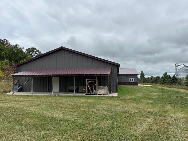 760 Bluff Country Ct, Preston, MN 55965