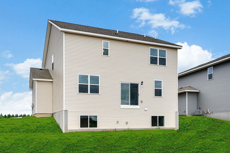 17256 Durham Dr, Lakeville, MN 55044