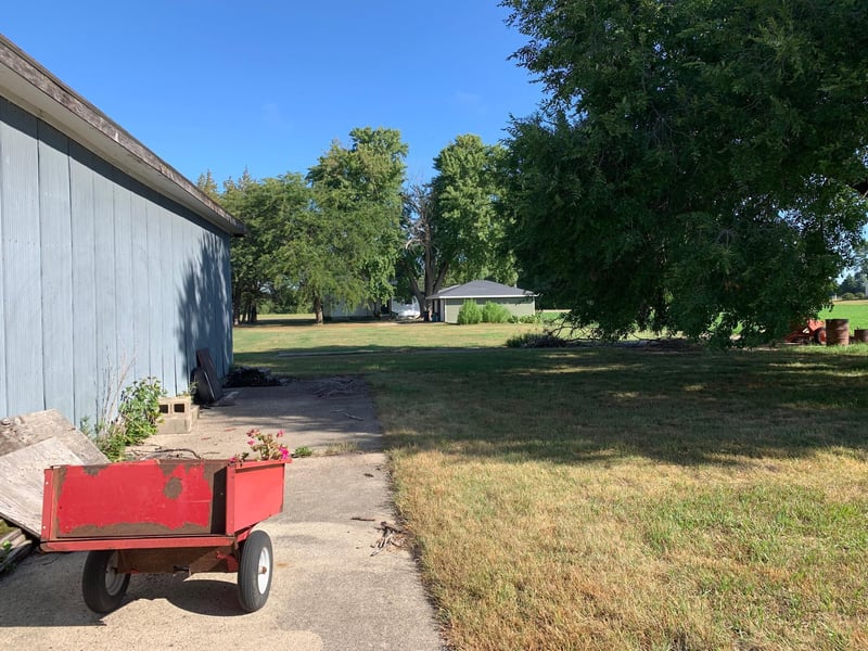 412 Dove St, Minnesota Lake, MN 56068